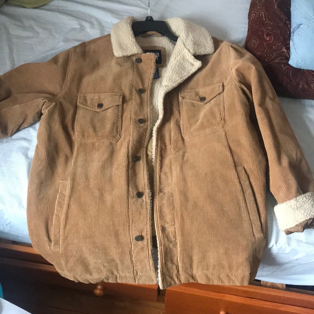 Brown corduroy vintage sherpa lined jacket